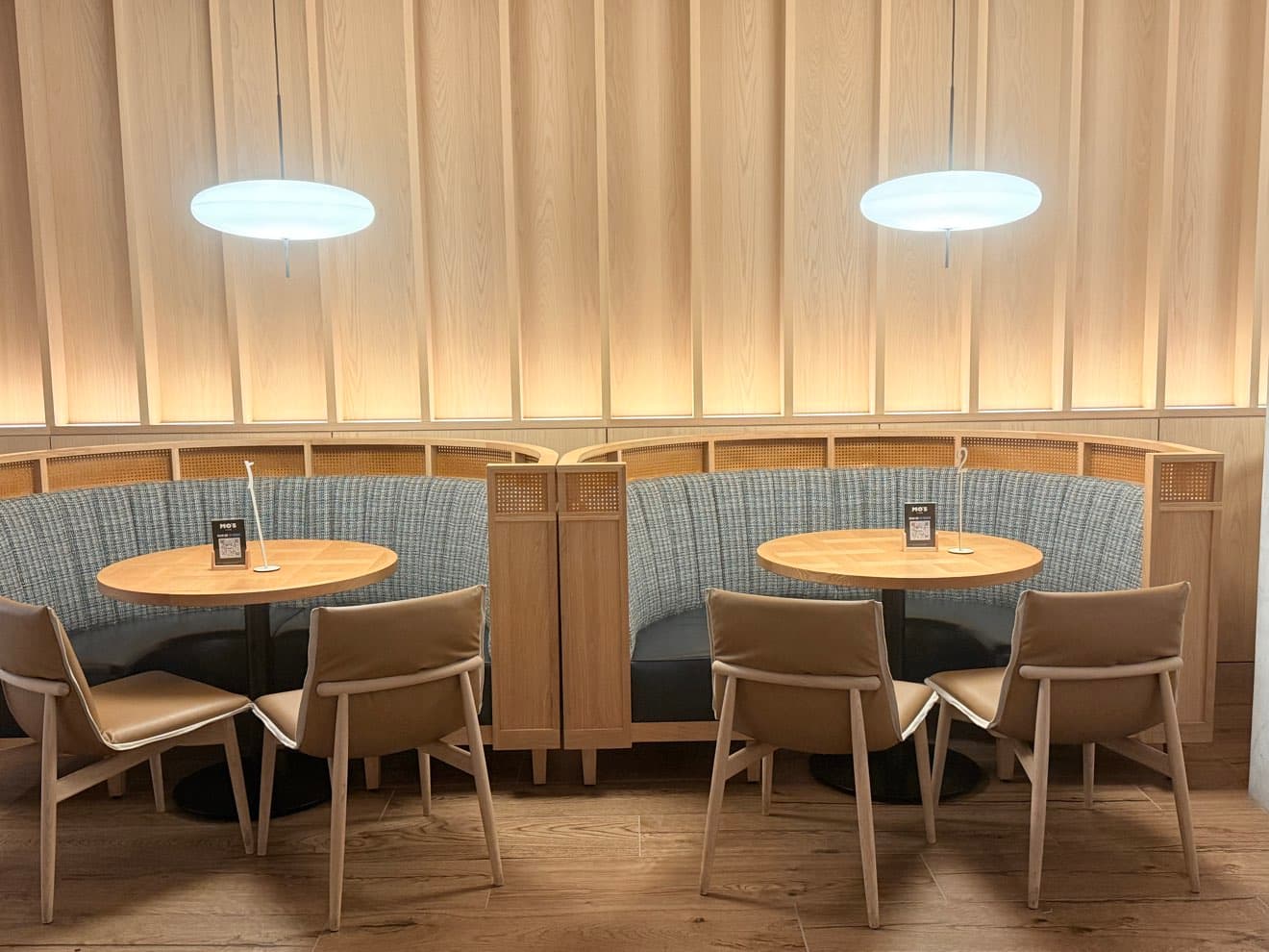Curved booths